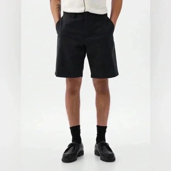 GAP Men’s Shorts 12” Stretch Casual Flat Front Chino Shorts Washed Black 31 - Picture 4 of 15